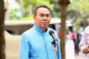 “เดชอิศม์” จ่อนำ 5 สส.สงขลา ซบ “กล้าธรรม” ผ่าน “เสธ.หิ” ด้าน “สายัณห์” กลับ ปชป.หลัง ภท.ดึง “อวยพรศรี” ลงเขต 9 เมืองคอน