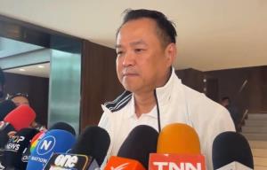นายกฯพร้อมแถลงนโยบาย ลั่นทำงานหนักไม่ให้น้ำทิพย์ชโลมใจเป็นยาพิษ ลั่นชายแดนไทยรักสงบถ้ารบก็ลองดู