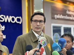 "โรม" จี้ "อนุทิน" แก้คอลเซ็นเตอร์เป็นนโยบายหลัก ซัดไม่จัดการโครงสร้างใหญ่ ถามหมายจับ "หม่องชิตตู่"  ออกหรือยัง