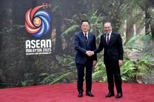 "อันวาร์" ขอบคุณ "อนุทิน" ผลักดันสันติภาพชายแดนด้วยวิถีการทูต ชูสันติภาพพลังแห่งความกล้าหาญ