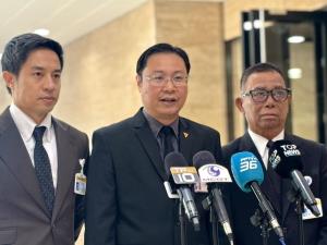 “ณัฐวุฒิ” คาดได้รูปแบบจัดทำรัฐธรรมนูญวันนี้ คาดพิจารณาร่างฯ เสร็จก่อนปลาย พ.ย.