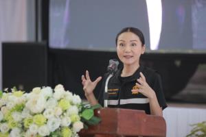 “นฤมล“ บุกพัทลุง ขับเคลื่อนเรียนดีมีคุณธรรม แก้หนี้ครูแสนล.ลดภาระงาน เปิดทางนร.โชว์ผลงาน-ฝึกอาชีพ