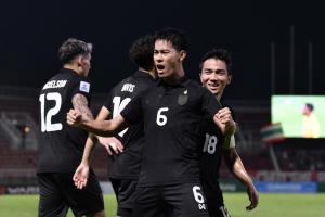 "ช้างศึก" ประเดิม "ฮัดสัน" นัดแรก เฉือน "สิงคโปร์" หวุดหวิด 3-2