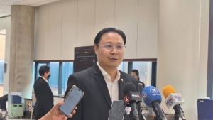 แกนนำ ปชน.ลั่นพร้อมตรวจสอบรัฐบาลทุกมิติ ไม่ว่าใครเปิดเกมซักฟอก ยันมีอาวุธครบ อยู่ที่มติ สส.พรรคตัดสิน