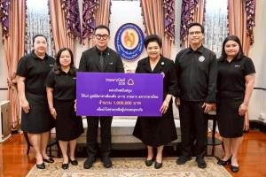 กลุ่ม SCBX โดย SCB มอบเงินสนับสนุนมูลนิธิอาสาเพื่อนพึ่ง (ภา ฯ) ยามยาก ช่วยผู้ประสบอุทกภัยภาคใต้