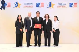 เฟดเอ็กซ์  รับรางวัล Corporate Impact ระดับแพลทินัม จากหอการค้าอเมริกันฯ