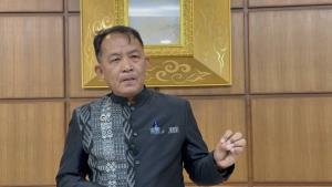 "ศรีสุวรรณ" ร้อง กกต.สอบ "ธนาธร-ปิยบุตร-พิธา-ชัยธวัช" ครอบงำพรรคส้ม เหตุร่วมกิจกรรมปิคนิก