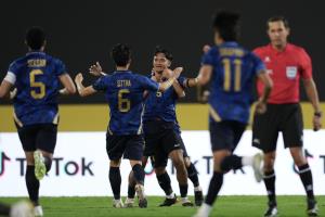 "ยศกร" ซัดฟรีคิกสุดงาม "ช้างศึก" เฉือน "เสือเหลือง" 1-0 ทะลุชิงฯ เวียดนาม บอลชายซีเกมส์