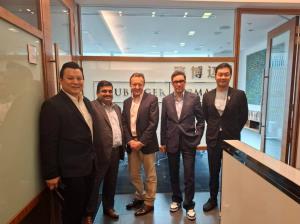 "ดร.วรวุฒิ" ตัวแทน 3 Private Equity ประชุมความร่วมมือ Neuberger Berman กองทุนท็อป 10 ของโลก