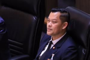 “ธนกร” ยันนายกฯ ติดตามวิกฤตพลังงานใกล้ชิด แต่รัฐบาลรักษาการหยิบใช้บางมาตรการไม่สะดวก