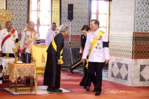 ในหลวง-พระราชินี เสด็จฯไปในการพระราชพิธีฉัตรมงคล พุทธศักราช 2569 ณ พระที่นั่งอมรินทรวินิจฉัย พระบรมมหาราชวัง
