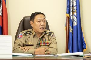 โฆษกตำรวจกัมพูชาปฏิเสธข่าวชายชาวจีนซุกอาวุธสงครามเกี่ยวข้องหน่วยอารักนายกฯ