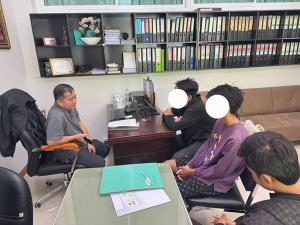 ตร.เขาย้อยรวบ 3 หนุ่มเลือดร้อน ฟันแรงงานเมียนมาบาดเจ็บ สารภาพปมทะเลาะ ไม่ได้ขอเงิน