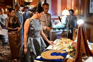 “ชุดไทยพระราชนิยม–หัตถศิลป์ไทย” อวดโฉม ณ กรุงเฮก ประกาศศักดา “มรดกที่ยังมีชีวิต” ของไทยต่อชาวโลก