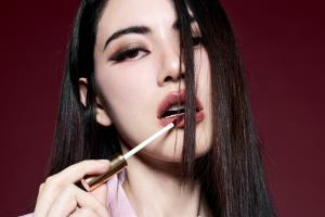 ปากโกลว์สวยไปกับลิปออยล์, บาล์ม, ทินท์ ในแบบ all-in-one