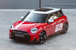 เปิดตัว Mini JCW Victory 1965 Edition No.52  2,249,000 บาท
