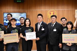 ผลักดัน ! “พ.ร.บ.เศรษฐกิจหมุนเวียน ฉบับประชาชน” รัฐสภารับร่าง จาก 28 องค์กรภาคีเครือข่าย Thailand Circular Economy