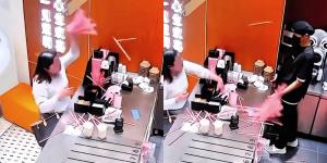 สงสัยน้ำตาลตก! สาวจีนระเบิดอารมณ์กลางร้าน ด่ากราด-ปาหลอดใส่พนักงาน เหตุลืมให้หลอด 2 อัน (มีคลิป)
