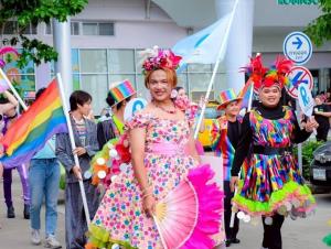 โรบินสันไลฟ์สไตล์ สาดสีสันความสุข สนุกกับกิจกรรมสุด Pride ตลอดเดือน