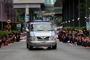 “เจมส์ บอนด์” รถยนต์พระที่นั่งคู่พระบารมี ร.๙ ทำหน้าที่อัญเชิญพระศพ “เจ้าฟ้าพัชรกิติยาภา” สู่พระบรมมหาราชวัง