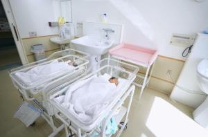 ญี่ปุ่นสถิติท้องแฝดพุ่ง หลังประกันรัฐครอบคลุมการรักษามีบุตรยาก