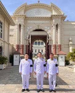 คณะผู้บริหารโตโยต้า มอเตอร์ ประเทศไทย เข้าถวายความอาลัยหน้าพระฉายาลักษณ์ สมเด็จพระเจ้าลูกเธอ เจ้าฟ้าพัชรกิติยาภาฯ