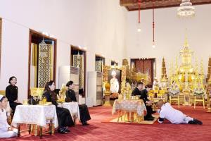 ในหลวง-พระราชินีทรงบำเพ็ญพระราชกุศล พระพิธีธรรมสวดพระอภิธรรมพระศพ “เจ้าฟ้าพัชรกิติยาภา”