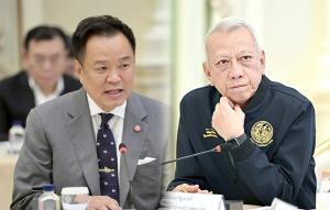 เข็นไม่ขึ้น ลิดอำนาจ  “พิพัฒน์”ห้ามยุ่งอีอีซี!?