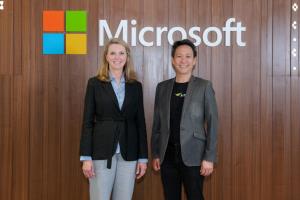 ไมโครซอฟท์ จับมือ AIS ประกาศความร่วมมือในโครงการ “AI Ready for SMEs”