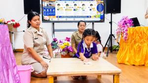 อบต.คลองสาม ต้อนรับคณะผู้บริหารและครูจาก 7 เทศบาลของเนปาล ศึกษาดูงานแลกเปลี่ยนนวัตกรรมการศึกษาไทย
