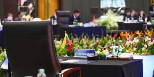 อาเซียนจะประชุมนัดพิเศษกับพม่าเรื่องสงครามกลางเมือง-การมีส่วนร่วมกับกลุ่ม