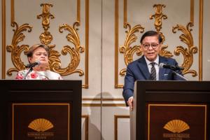 รัฐมนตรีอาเซียนกดดันพม่าปฏิบัติตามแผนสันติภาพที่หยุดชะงักให้เกิดผลที่เป็นรูปธรรม