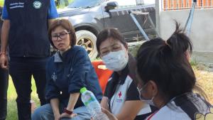 ต้นอ้อ เป็นหนึ่ง" นำทีมช่วยแม่พิการขาขาด แฉลุงข้างห้องอุ้มลูกสาววัย 7 ขวบย่ำยี
