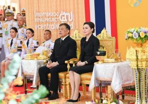 ในหลวง-พระราชินี ทรงเปิดงาน “โครงการหลวง 57“ ทอดพระเนตรกุหลาบ “ควีนสุทิดา ” ด้วยความสนพระราชหฤทัย