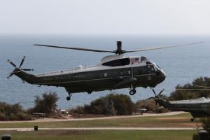 ระดับนี้ยังพลาด! FAA สั่งสอบเฮลิคอปเตอร์ Marine One ของ 'ทรัมป์' เฉียดใกล้ 'เครื่องบินโดยสาร' เกินระยะที่กำหนด