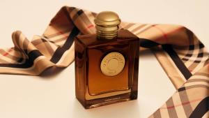 Burberry Beauty เปิดตัวน้ำหอมรุ่นใหม่ล่าสุดในคอลเลกชัน Burberry Goddess