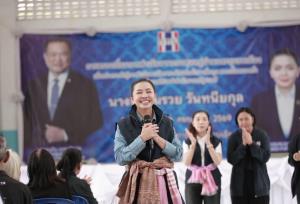 แกนนำกองทุนหมู่บ้าน หนุน “สุขสมรวย"เดินหน้าโครงการเพิ่มทุน-ลดดอกเบี้ย ยืนยัน ช่วยเพิ่มสภาพคล่อง ปลดหนี้นอกระบบ สำเร็จเป็นรูปธรรม