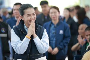‘สุขสมรวย’หนุนกองทุนหมู่บ้านฯ ยกระดับสู่สถาบันการเงินชุมชน สางปัญหาหนี้นอกระบบแบบถอนรากถอนโคน พร้อมเร่งฟื้นฟูกองทุน“สีแดง”ให้กลับมามีวินัย