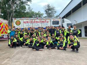 ป่อเต็กตึ๊ง จบภารกิจระดมจิตอาสา มอบถุงยังชีพ-ตัังโรงครัวช่วยน้ำท่วมจังหวัดน่าน