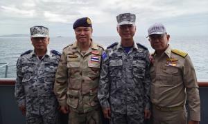 นายกฯ ตรวจศูนย์บัญชาการช่วยผู้ประสบภัยกองทัพเรือ ชมสาธิตแพทย์สนาม-กู้ภัย พร้อมรับมือวิกฤต-ภัยพิบัติ