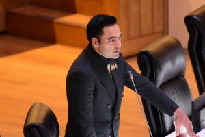 มท.3 แจงสภา รบ.พร้อมรับมือภัยพิบัติทุกมิติ ซักซ้อมแผน-ยกระดับแจ้งเตือน-ระดมกำลัง เร่งฟื้นฟู
