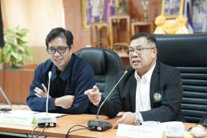 “ธีระชัย–เบญจพล” เปิดโต๊ะฟังเสียงชาวสวนยางทั่วประเทศ รับปากเร่งแก้ปัญหาเป็นรูปธรรม