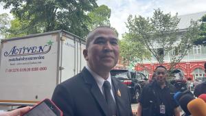 “รุทธพล” ปัดลดทอนค่าครอบครัว “ทนายอั๋น” ขอให้ดูบริบทความเป็นมาที่ให้สัมภาษณ์