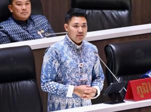 “ร่มธรรม” เตือนวิกฤตโลกปะทุได้ทุกเมื่อ อาจฉุดไทยลงเหว ชูเงินกู้ 4 แสนล้าน ไม่ใช่ทางเลือก แต่คือทางรอด