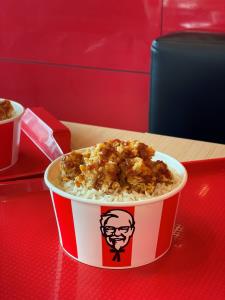 KFC เสิร์ฟเมนูยอดฮิต “ข้าวมันไก่ทอด ร้านลุงเคเอฟซี”
