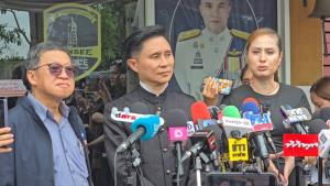 เปิดหลักฐานใหม่ภาพที่กระติกใช้อ้างในชั้นศาล ระบุว่าเป็นภาพตนเองกับแตงโมบนเรือ แท้จริงแล้วคือภาพเรือของขวัญอุษามณีที่ไปล่องเรือวันเดียวกัน ด้านแม่แตงโมเผยถึงกระติก “กรรมใดใครก่อ”