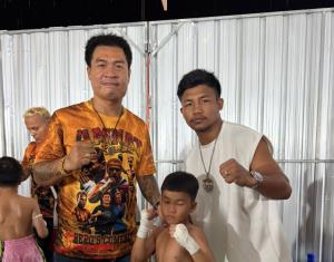 “รถถัง” ปลอบ “จอนนี่” หลัง “อำนาจ” เมากลับเข้าลูปเดิม ย้ำพี่ชายทำดีที่สุดแล้ว อย่าโทษตัวเอง