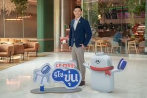 ซีพี-เมจิ ปิดแคมเปญ “รีไซขุ่น” ปี 3 อัปไซเคิลเป็นโต๊ะเรียน 200 ชุด