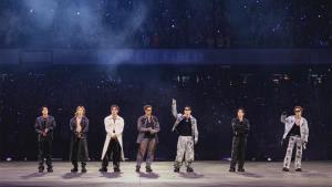 7 หนุ่ม BTS อวดลุคขบถสุดเท่สไตล์ดีเซล บนเวที ARIRANG World Tour