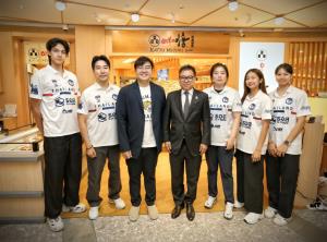 “หยู”อ้อนคนไทยเชียร์ทัพนักกีฬาในเอเชี่ยนเกมส์ จอมเตะสุดปลื้มผู้ใหญ่ใจดีเลี้ยงมื้อใหญ่ก่อนบู๊
